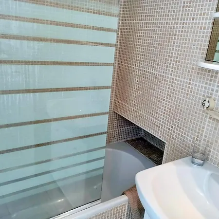 Sunny 3bed In The With The Ocean View On The 1st Coastline